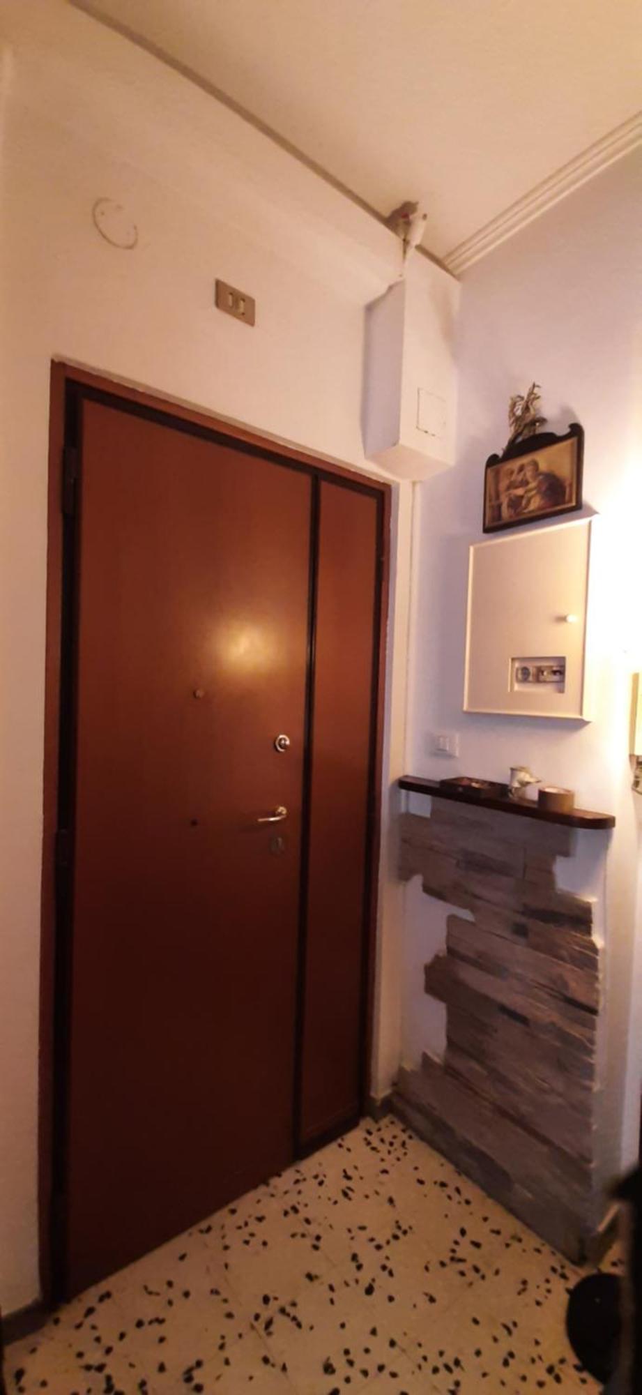 Apartamento - Metro C