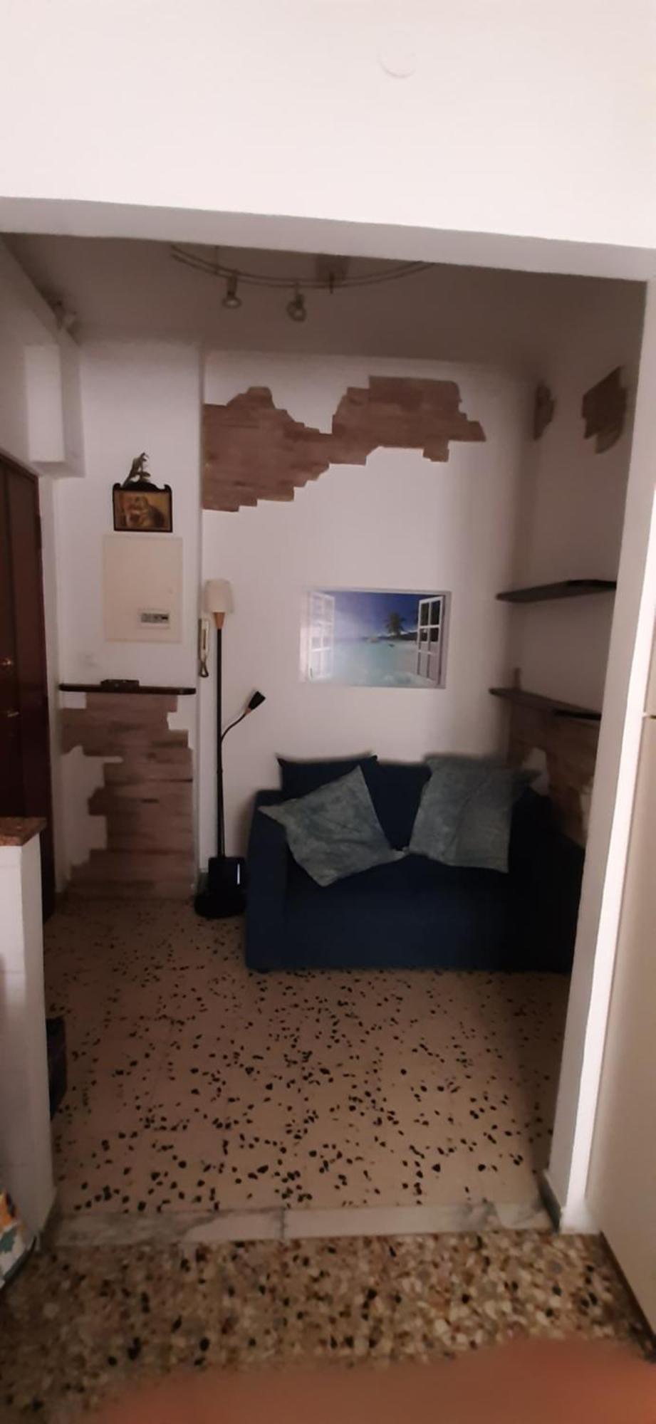 - Metro C Apartamento
